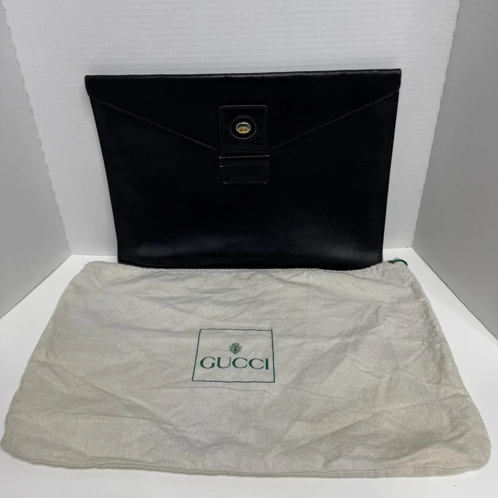 Gucci Vintage Black Leather Envelope Clutch Document Case Portfolio Italy